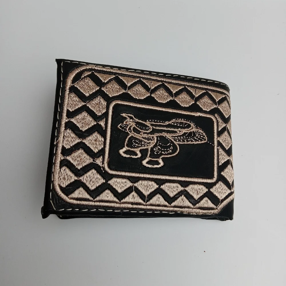 Men's Western Wallet Genuine‎ Leather Hand Crafted Bifold Cowboy Rodeo Wallet